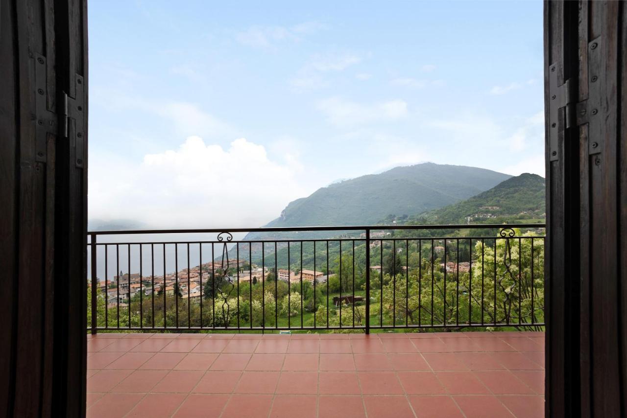 Stella Del Garda 2 Con Terrazza Leilighet Tignale Eksteriør bilde